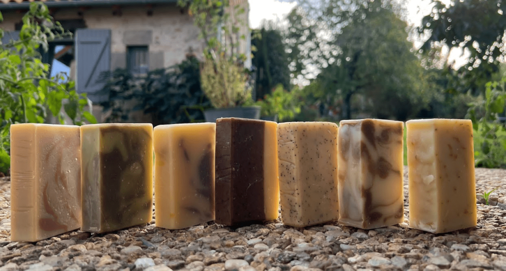 Savons et cosmétiques saponifiés à froid